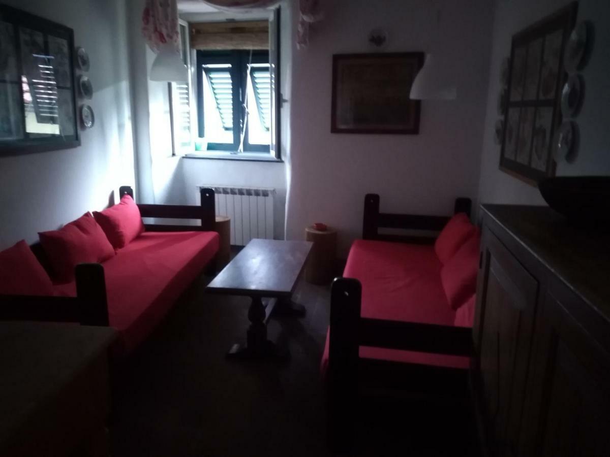 Mamatroco 2 Apartment Velva Luaran gambar